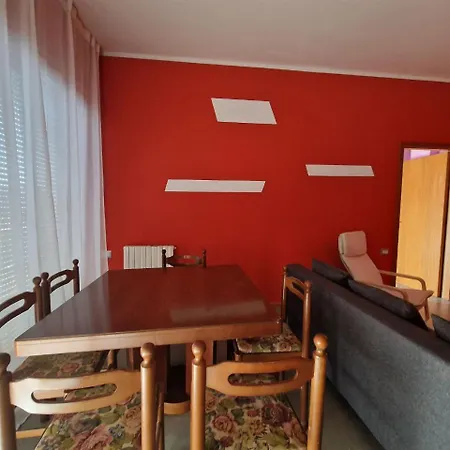 - Al Mare Appartement *